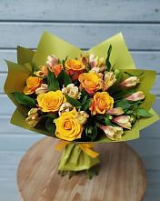 Букет цветов из:  Альстромерии и Розы в Острогожске