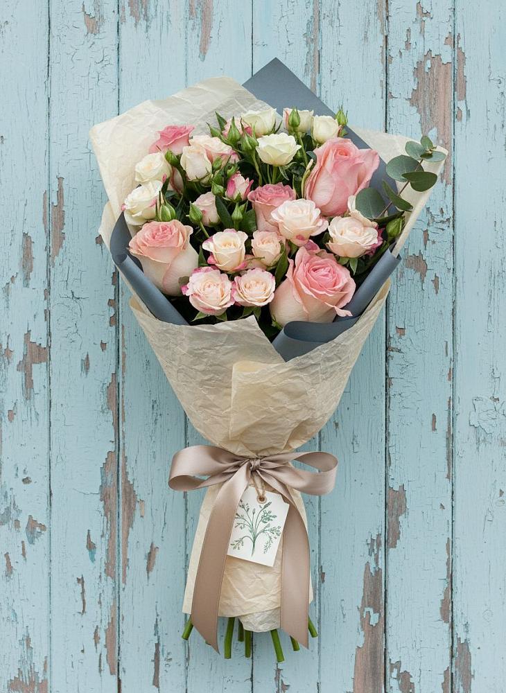 Букет цветов из: Розы в Острогожске