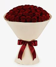 Букет 101 Бордовая роза Блэк Бакарра в Острогожске