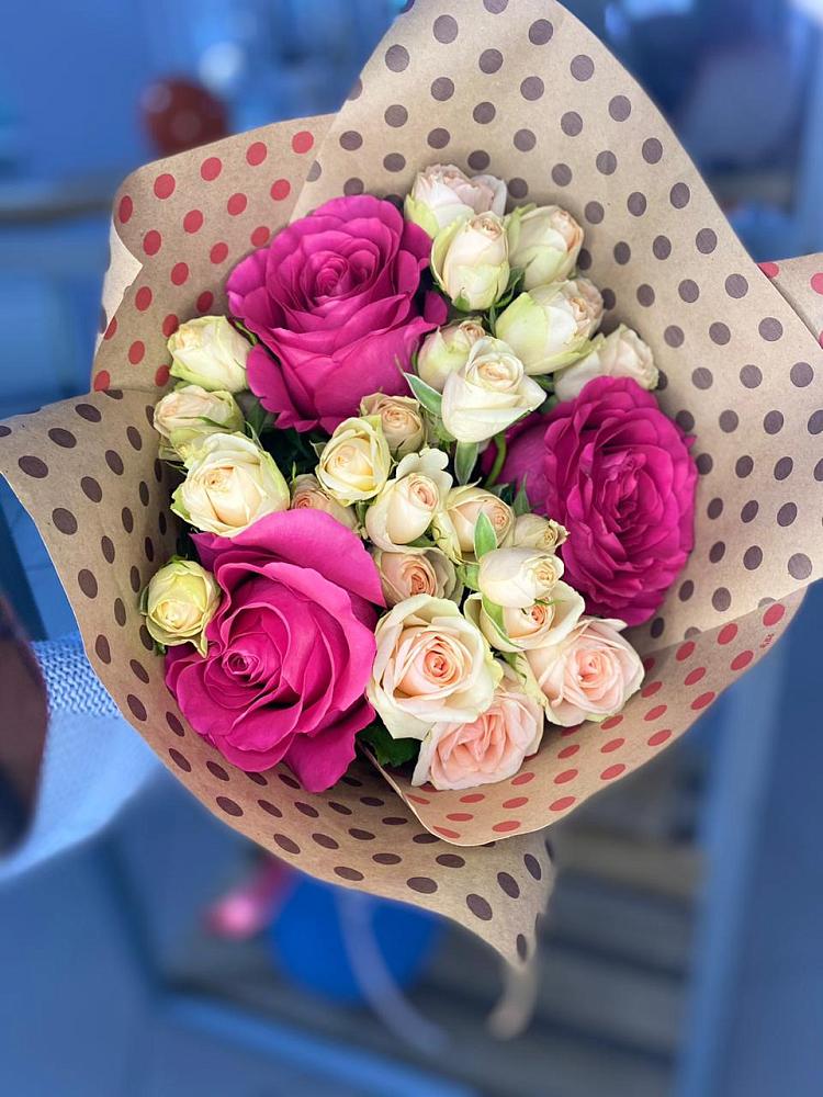 Букет цветов из: Розы в Острогожске