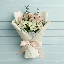 Букет цветов из:  Альстромерии в Острогожске