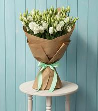 Букет цветов из:  Лизиантусы в Острогожске