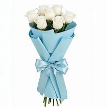 Букет 7 белых роз Проуд в Острогожске