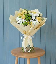 Букет цветов из:  Хризантемы и Розы в Острогожске