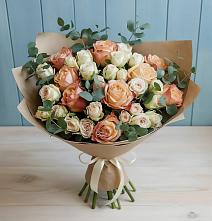 Букет цветов из:  Альстромерии и Розы в Острогожске