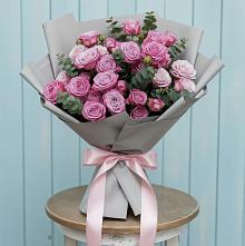 Букет цветов из:  Розы в Острогожске